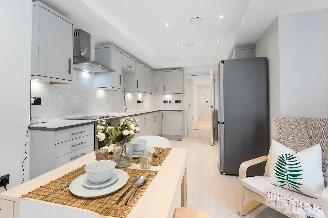 Apartment Wharf - Macarena Apartments London